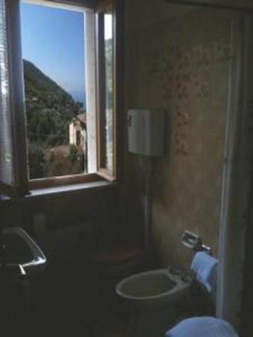Appartamento Attico Nel Borgo Torri Del Benaco Esterno foto